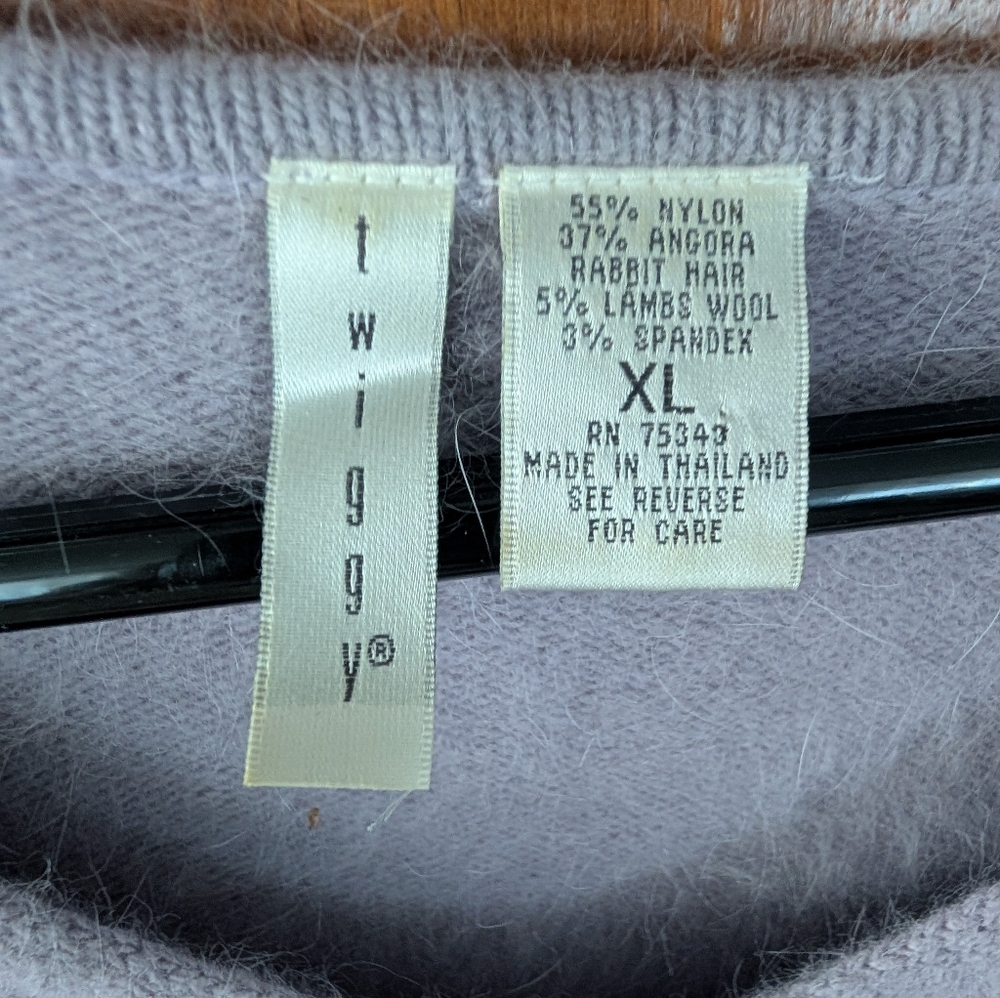 Vintage Twiggy Sweater- Angora Rabbit/Lambs Wool/ Spandex - Picture 3 of 3